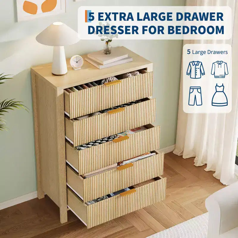 Commode flûtée à 5 tiroirs, commode étroite en bois de 45 po de hauteur pour petits espaces, commode de style ferme moderne pour chambre à coucher, chambre de bébé, appartement