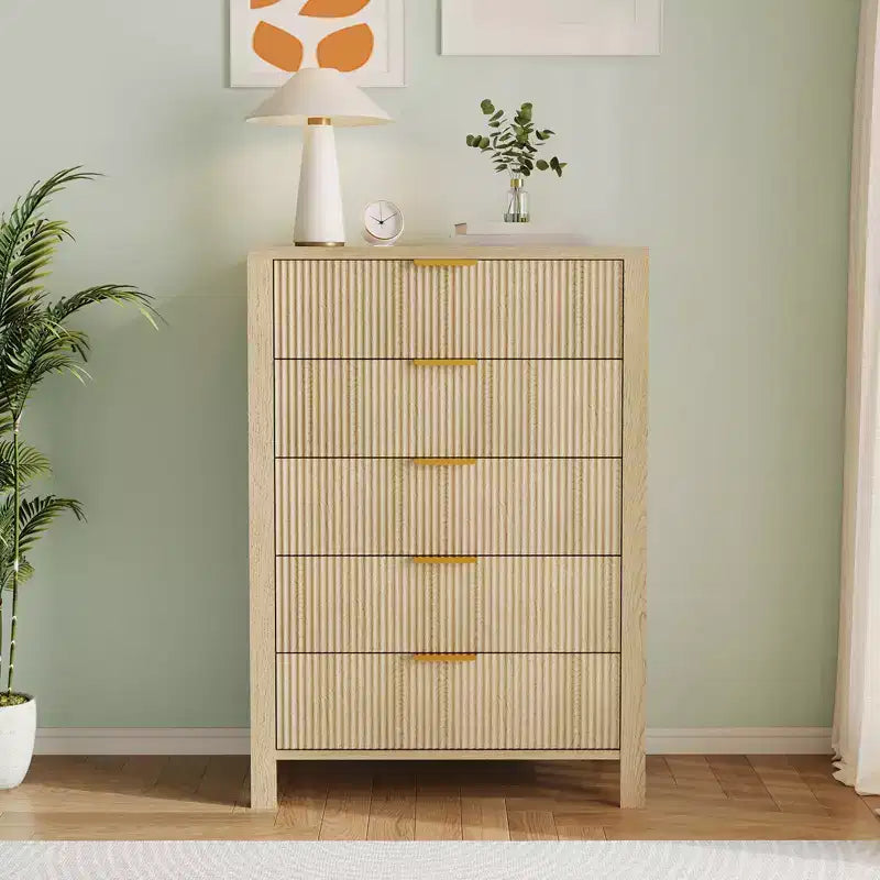 Commode flûtée à 5 tiroirs, commode étroite en bois de 45 po de hauteur pour petits espaces, commode de style ferme moderne pour chambre à coucher, chambre de bébé, appartement