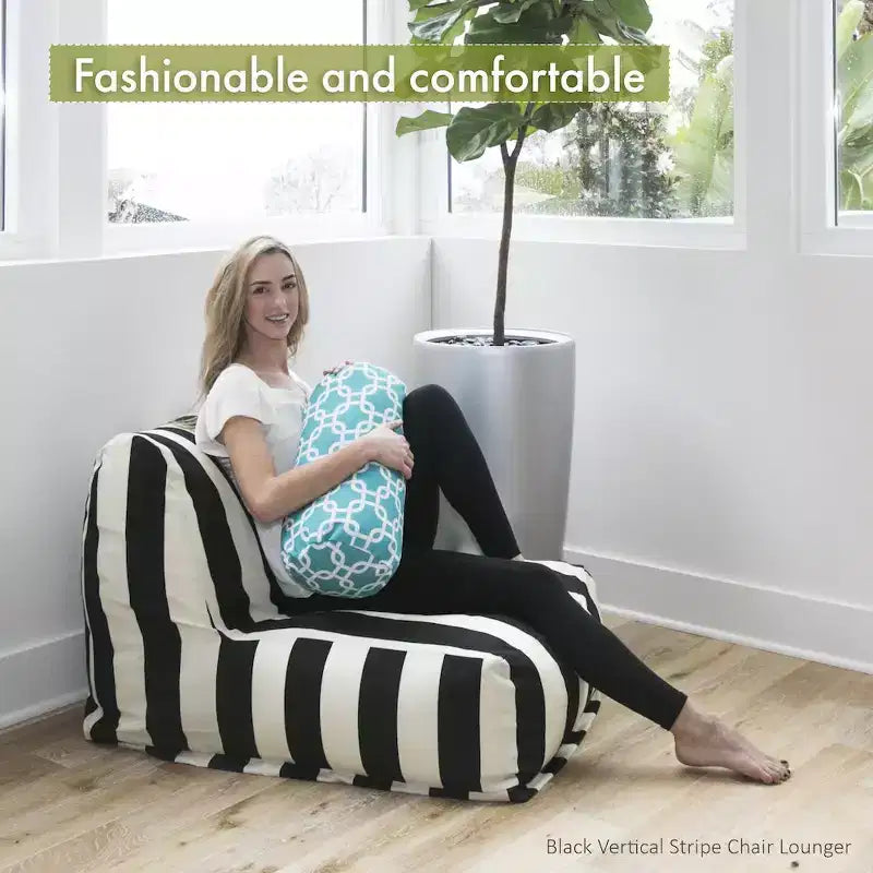 Pouf (Chaise de loisirs)