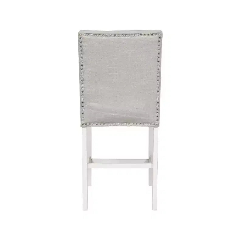 Tabourets de bar de hauteur comptoir transitionnels, blanc antique : clous décoratifs, revêtement en lin - HOMES : Inside + Out
