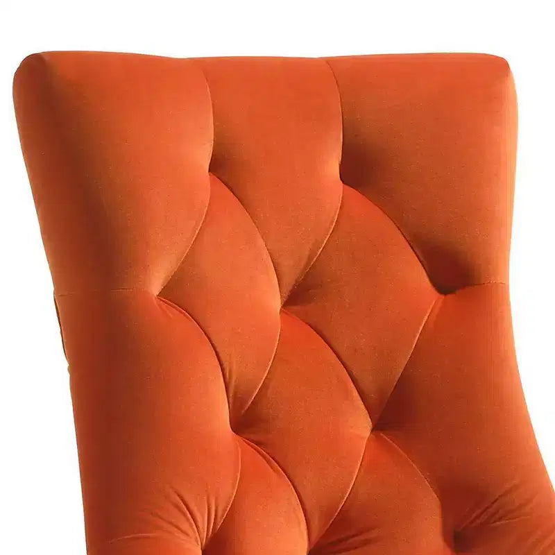 Chaise de salle à manger capitonnée avec clous décoratifs