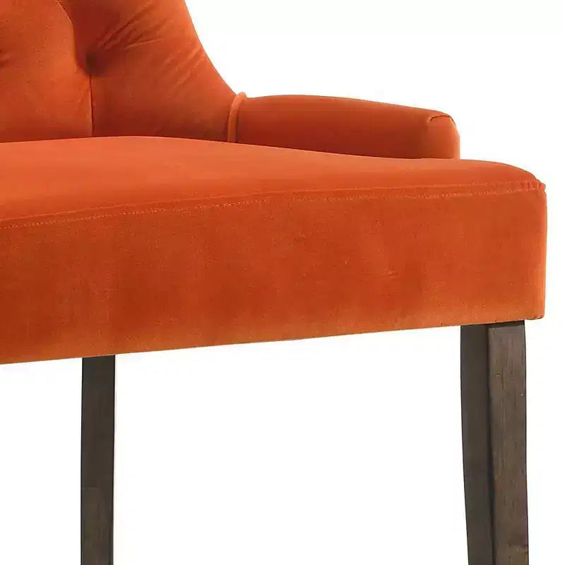 Chaise de salle à manger capitonnée avec clous décoratifs