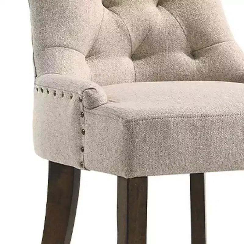 Chaise de salle à manger capitonnée avec clous décoratifs