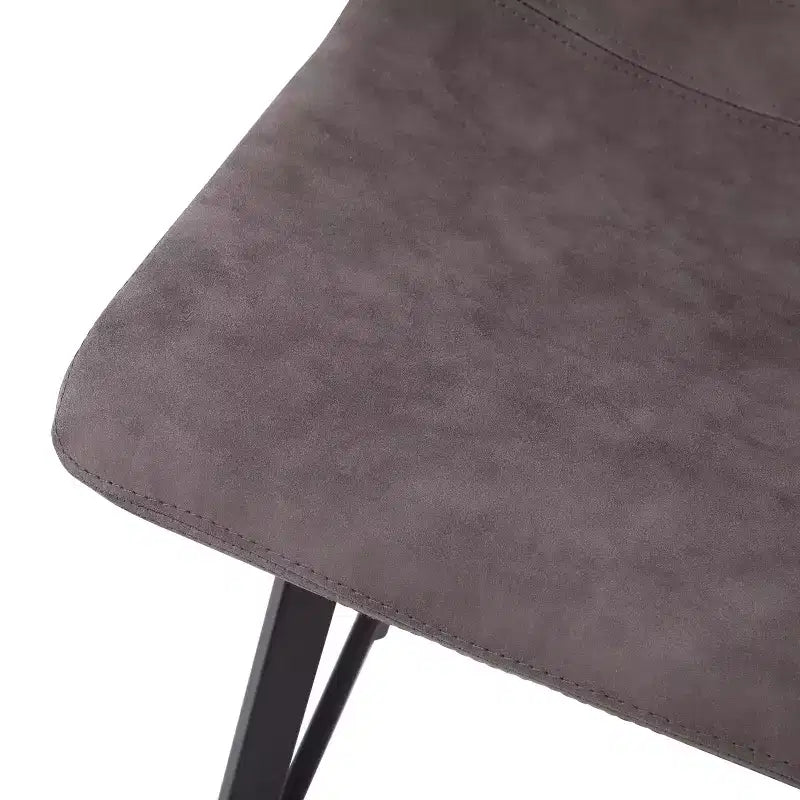 Lot de Deux Tabourets de Bar Modernes Rembourrés de 24 pouces, Armatures en Métal Mat et Patins en Plastique