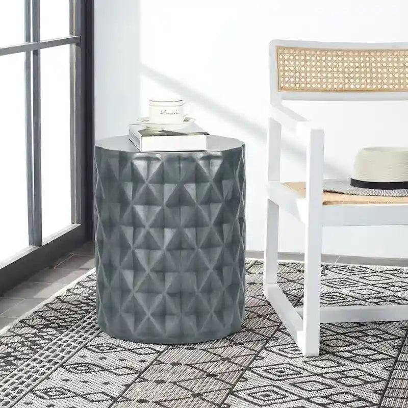 Adeco Modern Round End Table Outdoor Side Table Stool For Patio